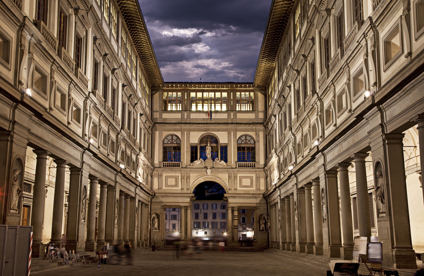 Uffizi Gallery. Night Shot
